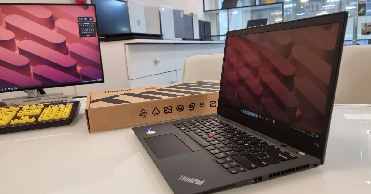 Lenovo ThinkPad T14s Gen2 - Core i7 11thGen 32GB 512GB SSD share preview
