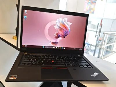 Lenovo ThinkPad T14 Gen2 Ryzen 7 PRO 5850U 16GB 512GBNVMe  - Special Deal